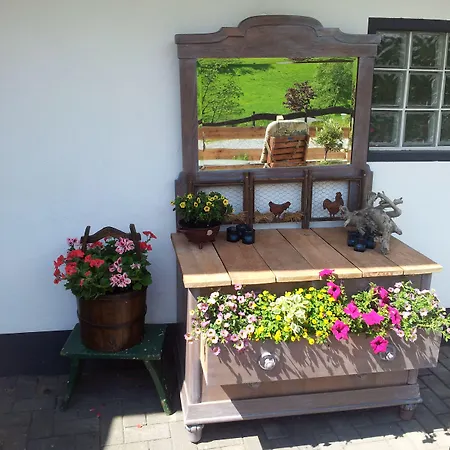 Landgasthof Nesselbach Gæstehus