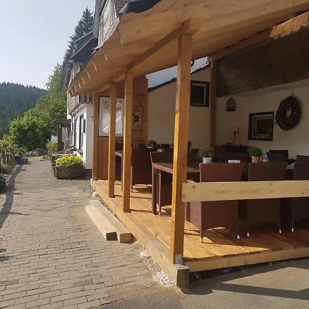 Landgasthof Nesselbach Gæstehus